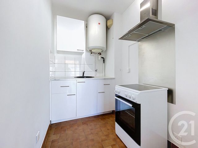 Appartement T1 à vendre - 1 pièce - 25.77 m2 - BAGNOLS SUR CEZE - 30 - LANGUEDOC-ROUSSILLON - Century 21 La Big