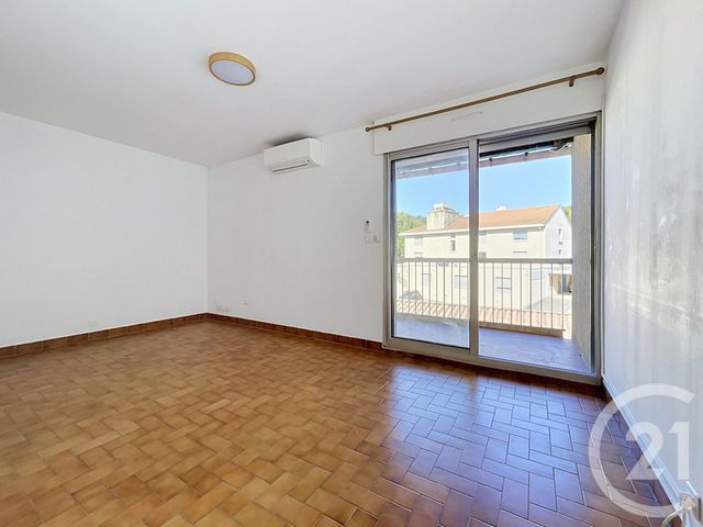 Appartement T1 à vendre - 1 pièce - 25.77 m2 - BAGNOLS SUR CEZE - 30 - LANGUEDOC-ROUSSILLON - Century 21 La Big