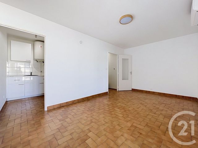 Appartement T1 à vendre - 1 pièce - 25.77 m2 - BAGNOLS SUR CEZE - 30 - LANGUEDOC-ROUSSILLON - Century 21 La Big