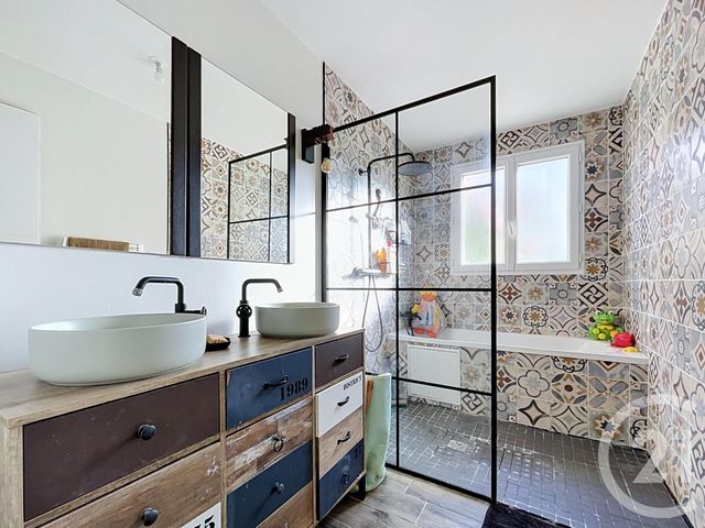 maison à vendre - 4 pièces - 85.65 m2 - BAGNOLS SUR CEZE - 30 - LANGUEDOC-ROUSSILLON - Century 21 La Big