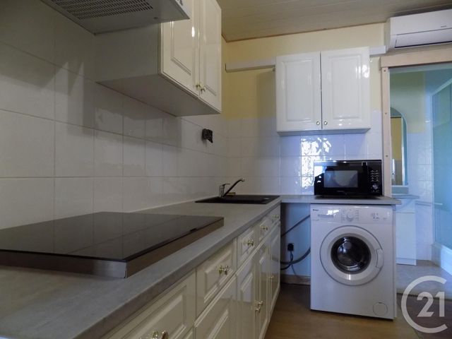 Appartement F2 à louer - 3 pièces - 50.41 m2 - BAGNOLS SUR CEZE - 30 - LANGUEDOC-ROUSSILLON - Century 21 La Big