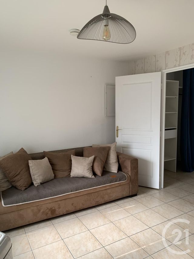 Appartement F1 à louer - 1 pièce - 22.0 m2 - BAGNOLS SUR CEZE - 30 - LANGUEDOC-ROUSSILLON - Century 21 La Big