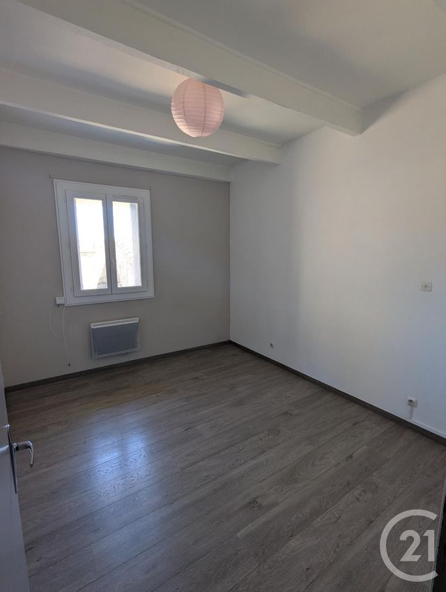 Appartement F3 à louer - 3 pièces - 65.0 m2 - BAGNOLS SUR CEZE - 30 - LANGUEDOC-ROUSSILLON - Century 21 La Big