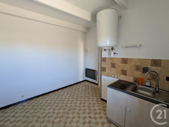 Appartement F3 à louer - 3 pièces - 65.0 m2 - BAGNOLS SUR CEZE - 30 - LANGUEDOC-ROUSSILLON - Century 21 La Big