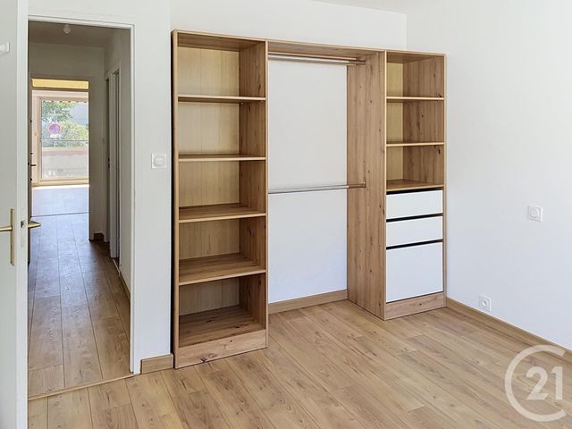 Appartement à louer - 3 pièces - 67.0 m2 - BAGNOLS SUR CEZE - 30 - LANGUEDOC-ROUSSILLON - Century 21 La Big