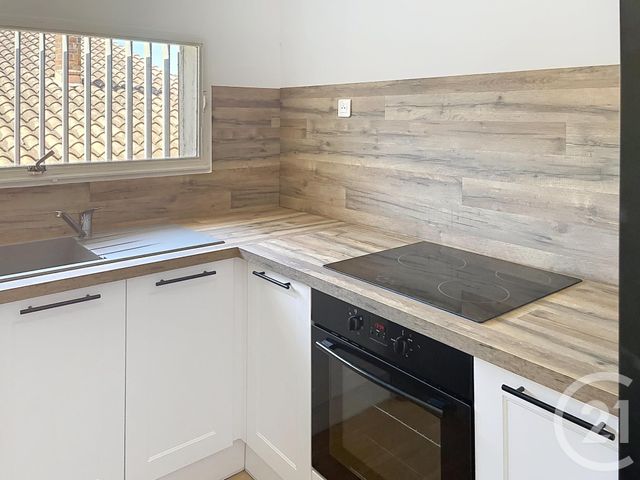 Appartement à louer - 3 pièces - 67.0 m2 - BAGNOLS SUR CEZE - 30 - LANGUEDOC-ROUSSILLON - Century 21 La Big