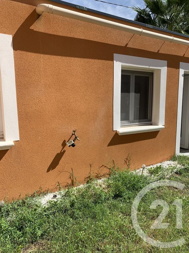 Appartement F1 à louer - 1 pièce - 44.0 m2 - BAGNOLS SUR CEZE - 30 - LANGUEDOC-ROUSSILLON - Century 21 La Big