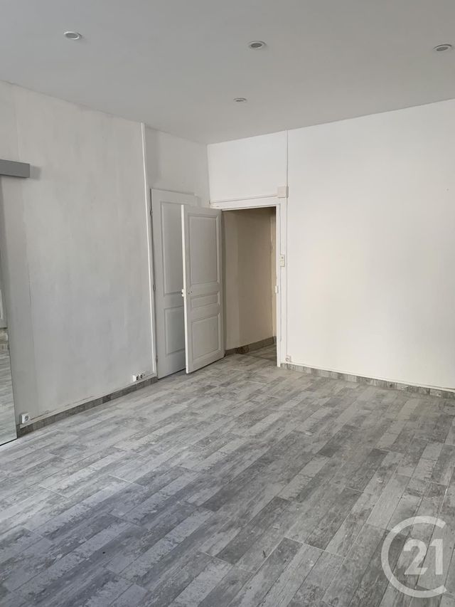 maison à louer - 3 pièces - 61.0 m2 - BAGNOLS SUR CEZE - 30 - LANGUEDOC-ROUSSILLON - Century 21 La Big