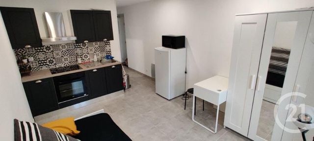 Appartement F1 à louer - 1 pièce - 20.0 m2 - BAGNOLS SUR CEZE - 30 - LANGUEDOC-ROUSSILLON - Century 21 La Big