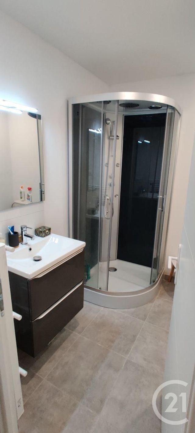 Appartement F1 à louer - 1 pièce - 20.0 m2 - BAGNOLS SUR CEZE - 30 - LANGUEDOC-ROUSSILLON - Century 21 La Big
