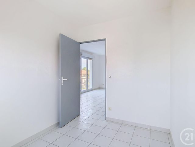 Appartement à louer - 2 pièces - 53.64 m2 - BAGNOLS SUR CEZE - 30 - LANGUEDOC-ROUSSILLON - Century 21 La Big