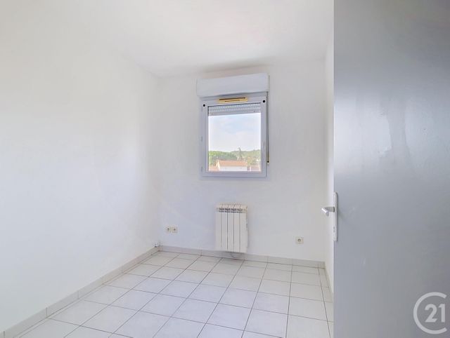 Appartement à louer - 2 pièces - 53.64 m2 - BAGNOLS SUR CEZE - 30 - LANGUEDOC-ROUSSILLON - Century 21 La Big