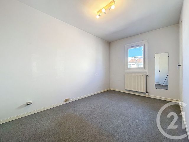 Appartement T2 à louer - 2 pièces - 43.21 m2 - BAGNOLS SUR CEZE - 30 - LANGUEDOC-ROUSSILLON - Century 21 La Big