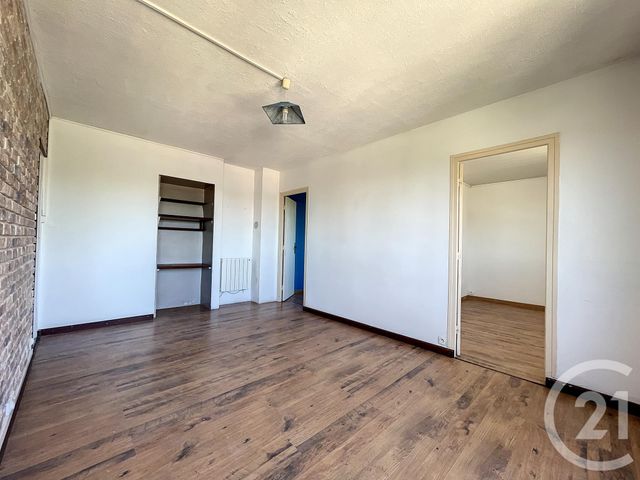 Appartement F4 à louer - 4 pièces - 56.0 m2 - BAGNOLS SUR CEZE - 30 - LANGUEDOC-ROUSSILLON - Century 21 La Big